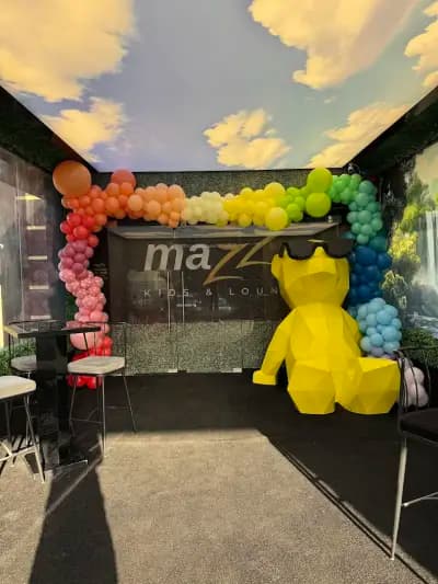 Mazzo Kids & Lounge