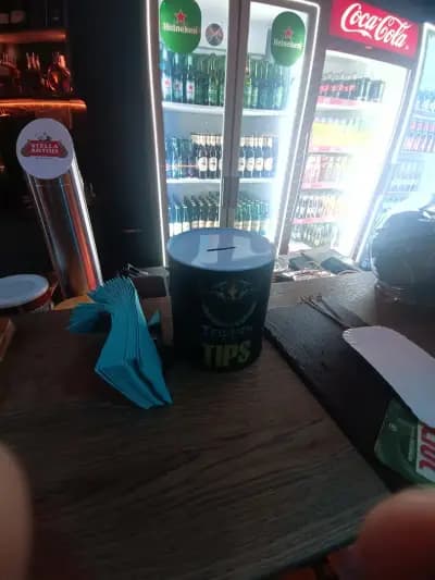Triumph Bar
