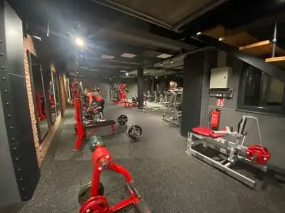 Фитнес център “Fit time”