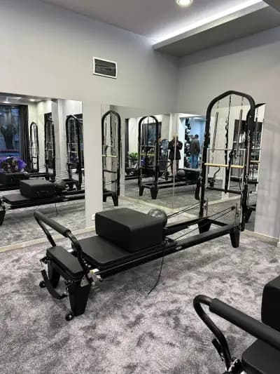 AMAYA Pilates Reformer