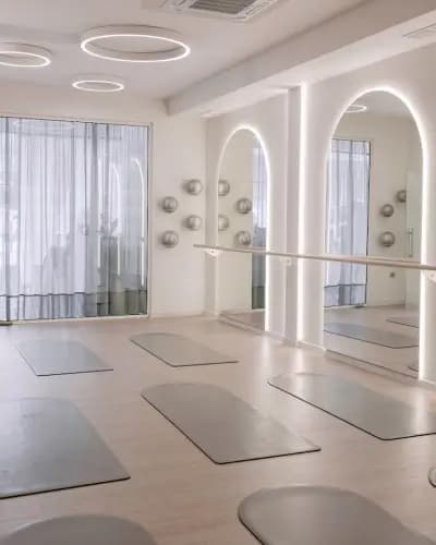 shape pilates studio