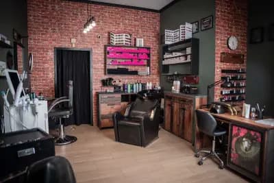 Estel Beauty Place | Балеаж, Плитки, Канекалон, Екстеншъни за коса, Грим, Маникюр, Официални прически