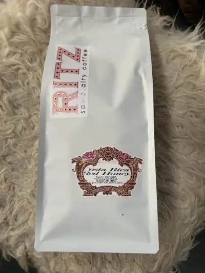 Пекарна за кафе First Coffee Factory - Спешълти Кафе на зърна, кафе на едро и дребно, кафе капсули, монодози и