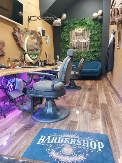 Impressive barbershop