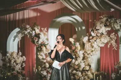 Event host Bilyana Tsaneva/ сватбен водещ Биляна Цанева
