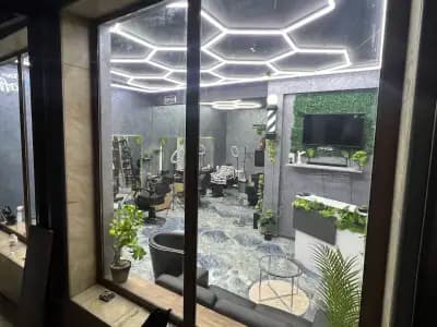 Hood Blendz Barbershop