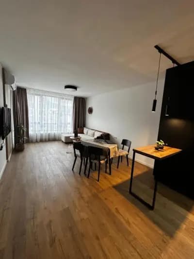 1BR Modern condo near the University