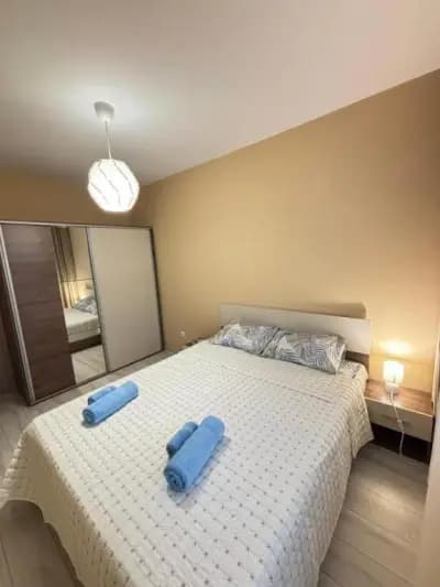 Mladost 1 Sunset Apartment near the metro and Included Underground Parking