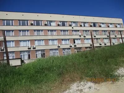 Професионална гимназия по туризъм „Пенчо Семов"