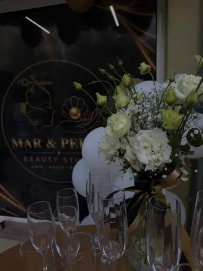 Mar & Perla Beaty Studio
