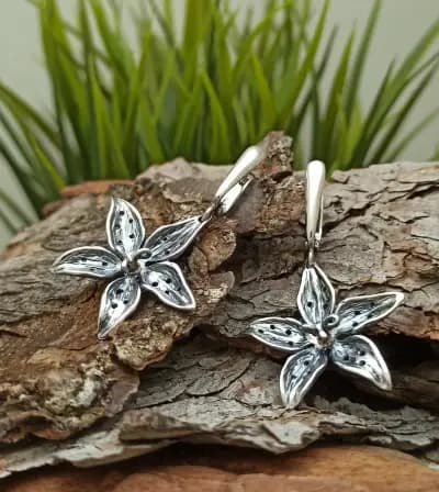 Nikol@s Jewellery Collection
