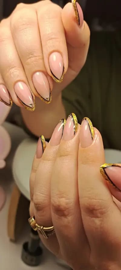 Nails by Irinka Sklarek Sliven