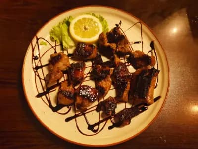 Pizza V Max І Италиански пици І Пици пещ на дърва І Доставки храна І Кетъринг І Рождения дни и семейни празненства