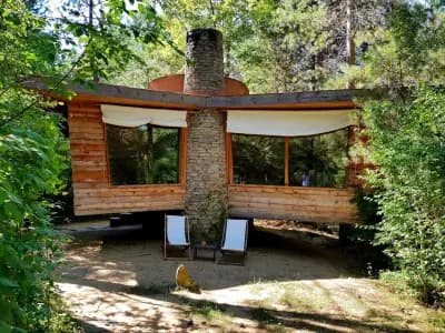 Еко селище Омая