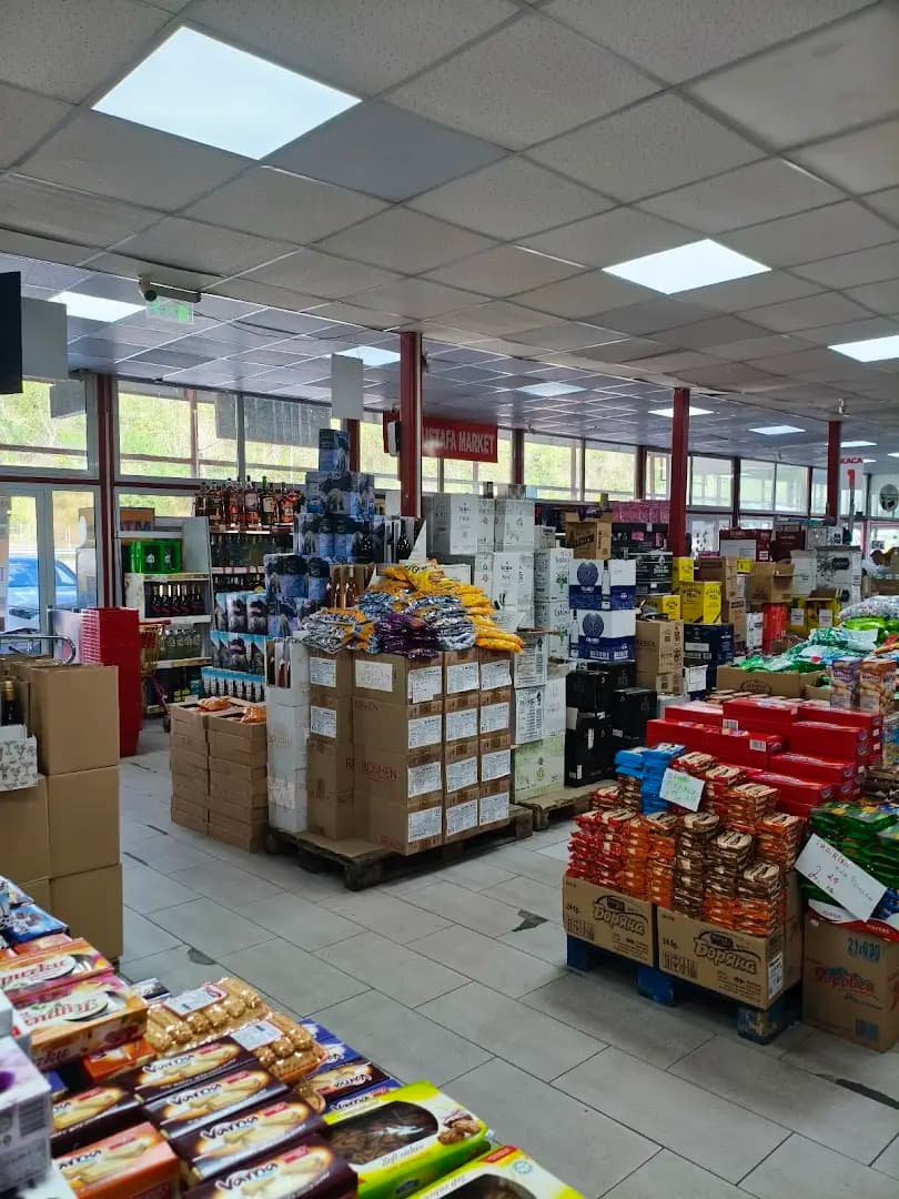 Mustafa market