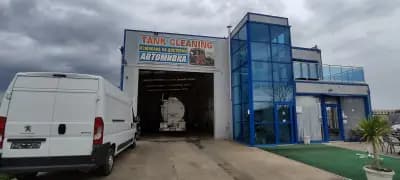 Auto Center MaxiCar-TANK CLEANING TIR WASH