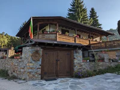 Слънчевата къща