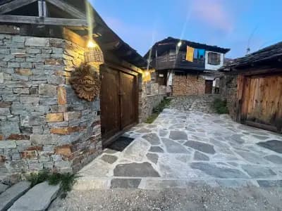 Слънчевата къща