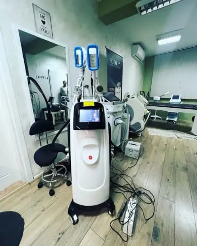 Monic Spa