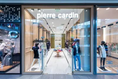 PIERRE CARDIN МОЛ Galleria