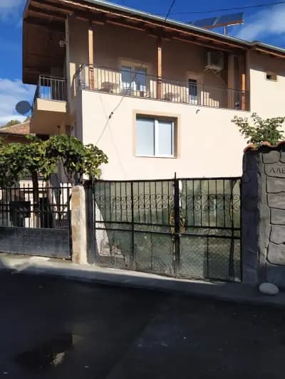 Elenite Guesthouse