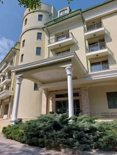 Romance Hotel and Family Suites