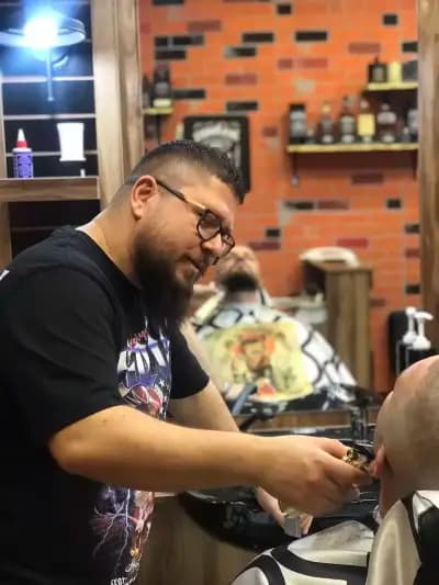 BARBER SHOP STYLE