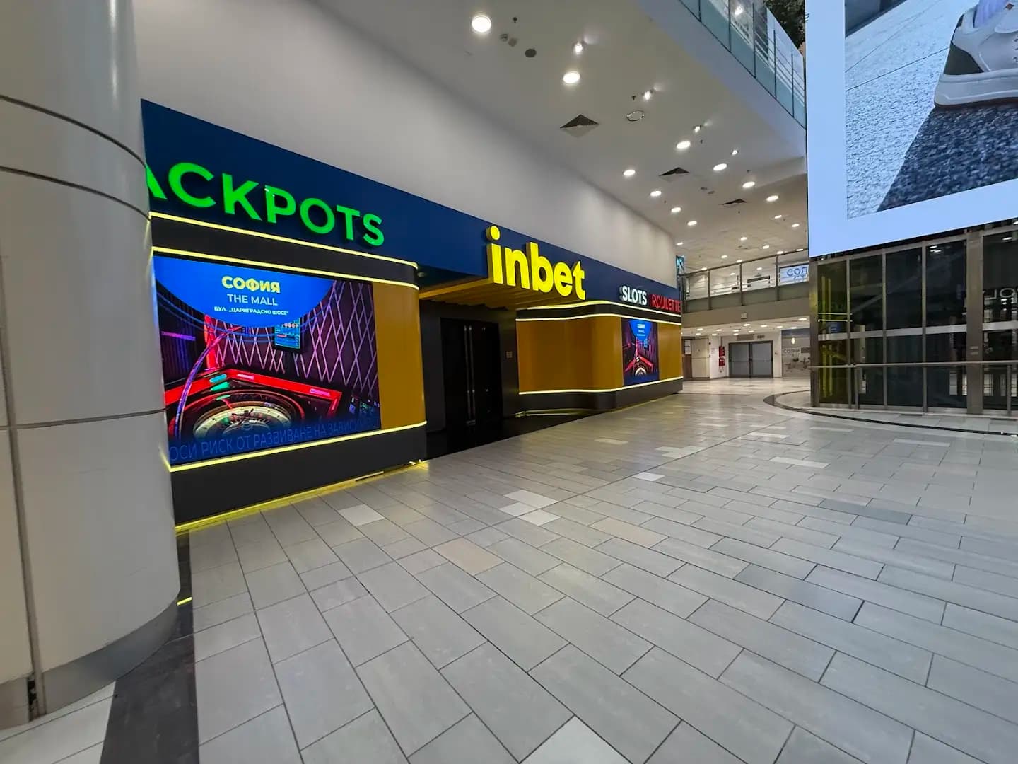 inbet casino - София - The Mall