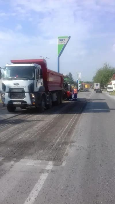 Специализиран сервиз за Мерцедес-Поликраище