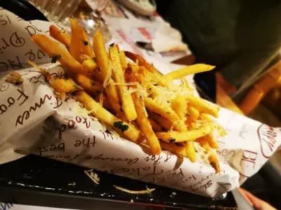 Happy Bar & Grill Sveta Nedelya