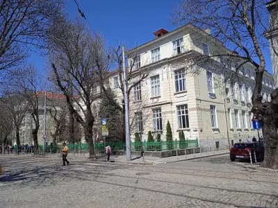 18. СРЕДНО УЧИЛИЩЕ „УИЛЯМ ГЛАДСТОН“