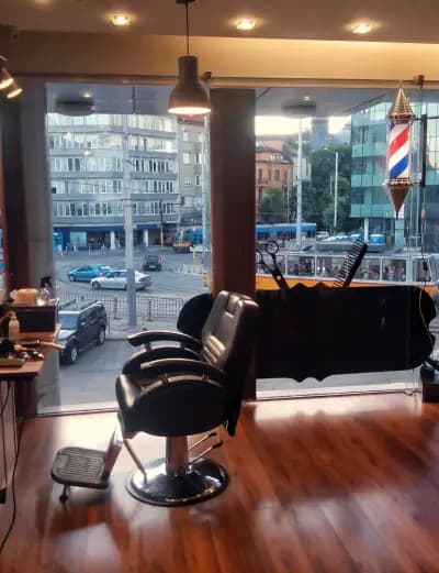 HeadHunters Barbershop