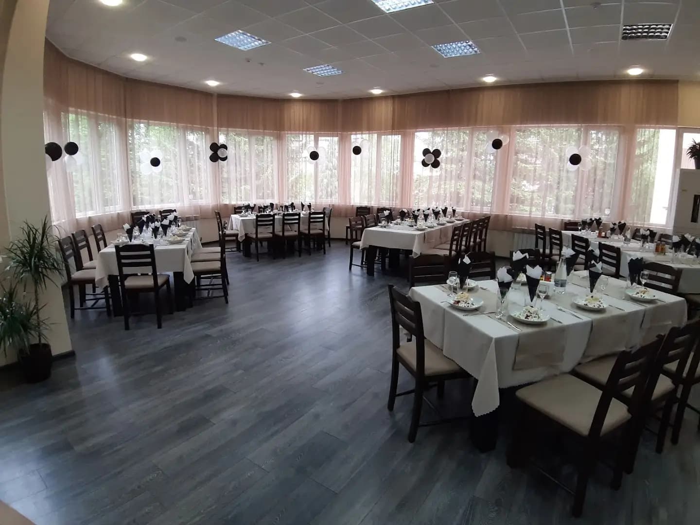 Ресторант Reny's - Банкя
