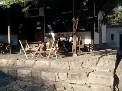 Кафе-клуб Старинно