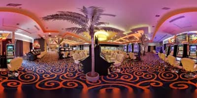 Platinum hotel and casino