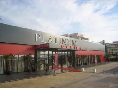 Platinum hotel and casino