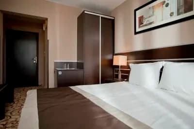 Platinum hotel and casino