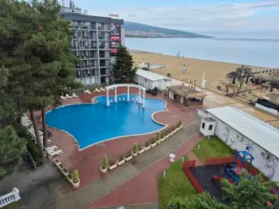 Platinum hotel and casino