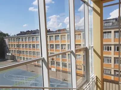 Първа английска езикова гимназия