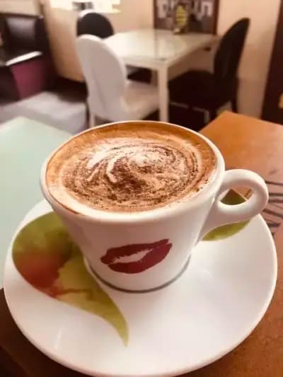 Cafe Cafe