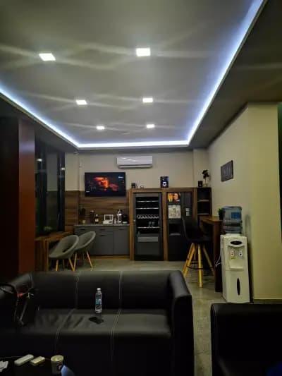 Family Hotel Novel City