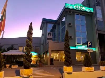 Arena Tarnovo Hotel -Free Private Parking