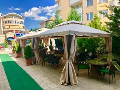 Arena Tarnovo Hotel -Free Private Parking