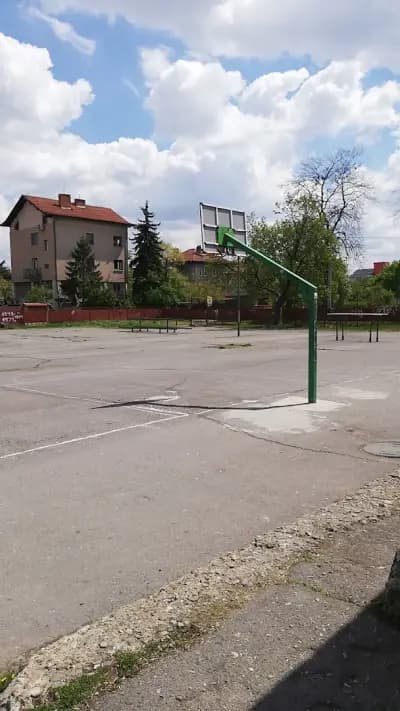 СУ 130 Стефан Караджа