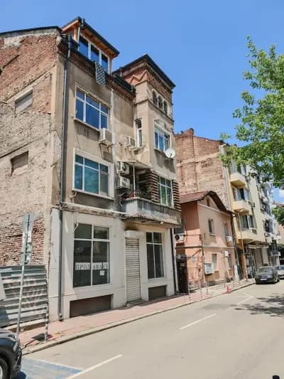 Elegance on a Budget - Rooms for Rent in Sofia Center