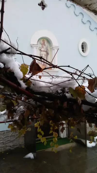 Храм "Св. вмчк Димитрий Солунски"