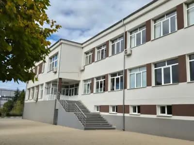 Средно училище "Христо Смирненски" с. Черноочене