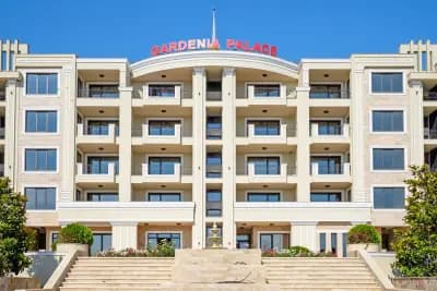Гардения Бийч Палас