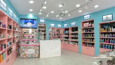 Магазин за козметика “Beauty Land”