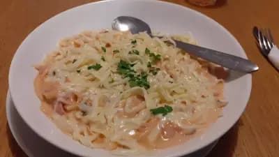 The Little Mozzarella - Pizza, Grill & Salad Bar | Вкусна Пица | Традиционна Италианска Паста | Скара | Свежи Салати